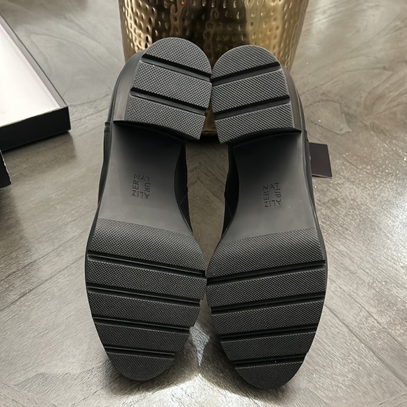 NATURALIZER Verney Waterproof Lug Sole Booties - Picture 3 of 12